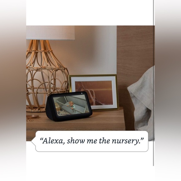 Echo Show 5 (1st Gen, 2019 release) -- Smart display with Alexa – stay connected - Picture 4 of 17